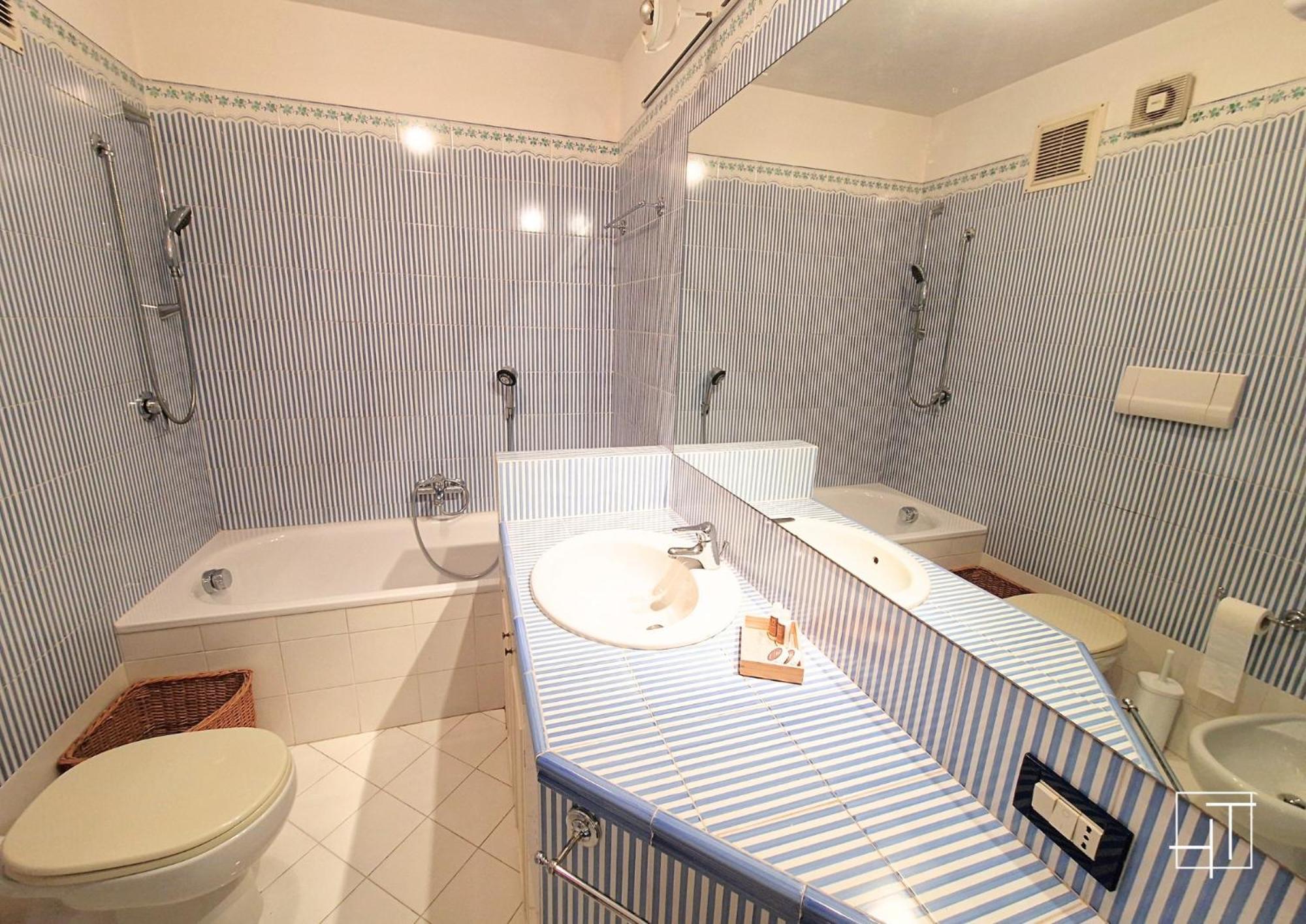 Ht - Loft Al Castello Di Miramare Con Vista Apartment Grignano  Exterior photo