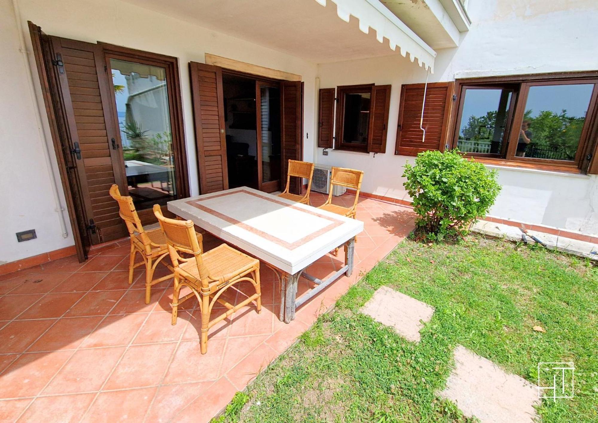 Ht - Loft Al Castello Di Miramare Con Vista Apartment Grignano  Exterior photo